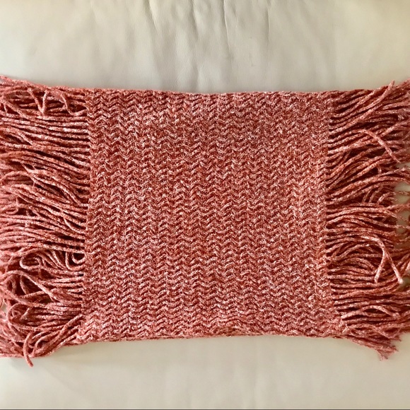 Knit infinity Scarf - Picture 5 of 8